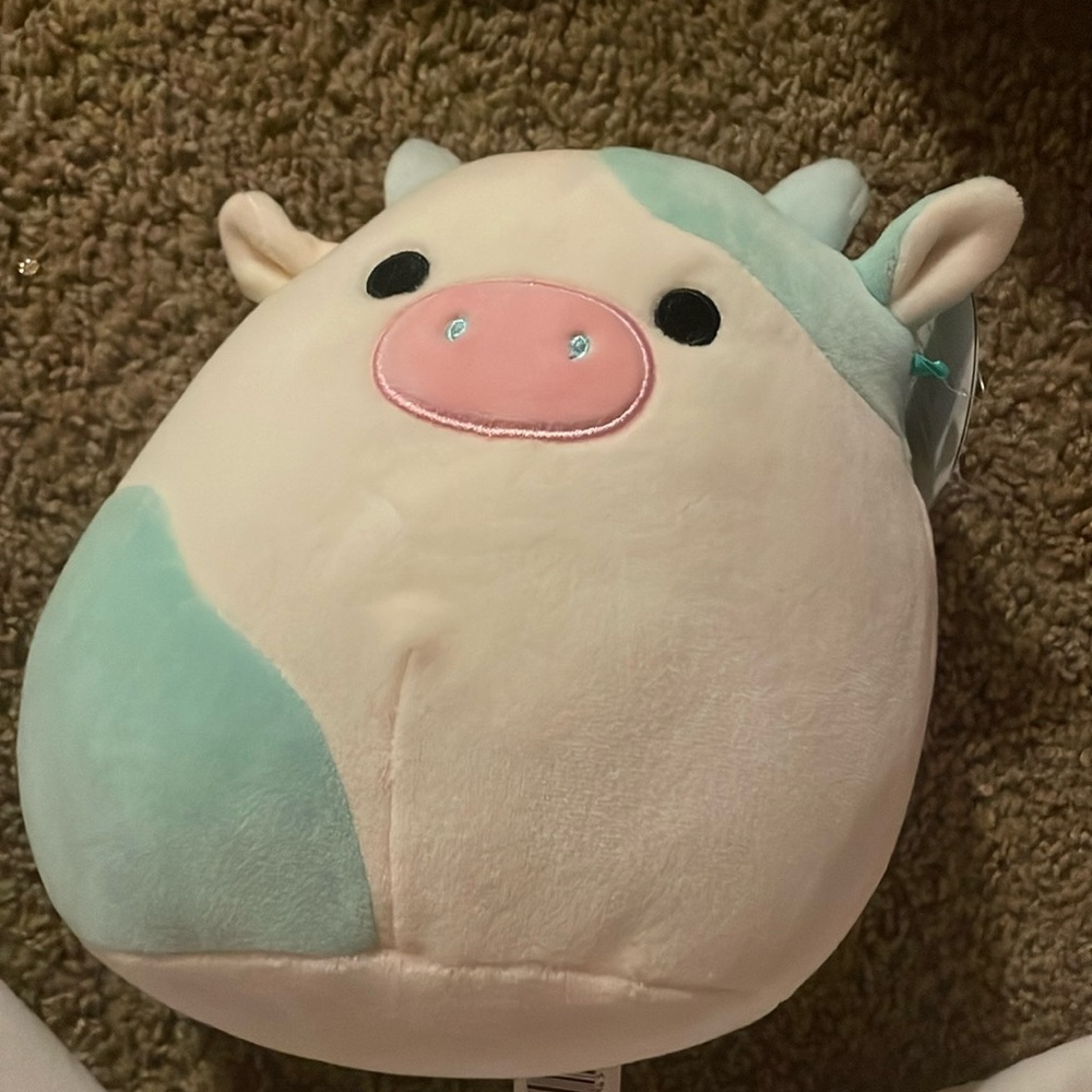 Squishmallow Cow Belana